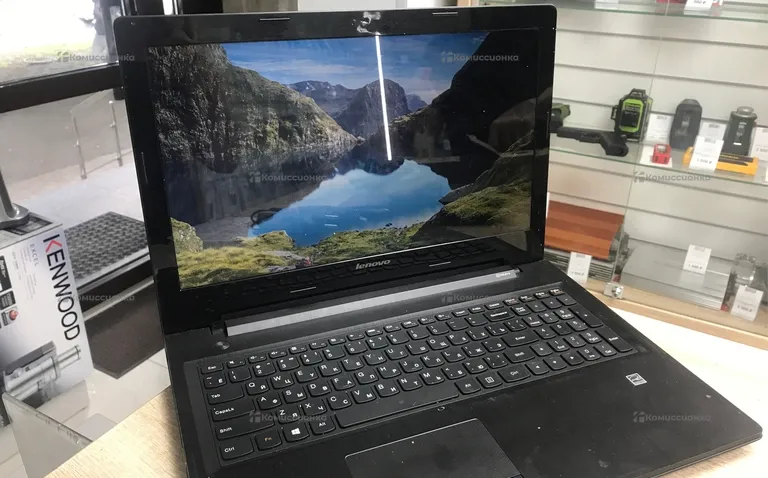 Ноутбук  Lenovo E80