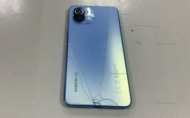 Xiaomi Mi 11 Lite 5G 8/256 ГБ