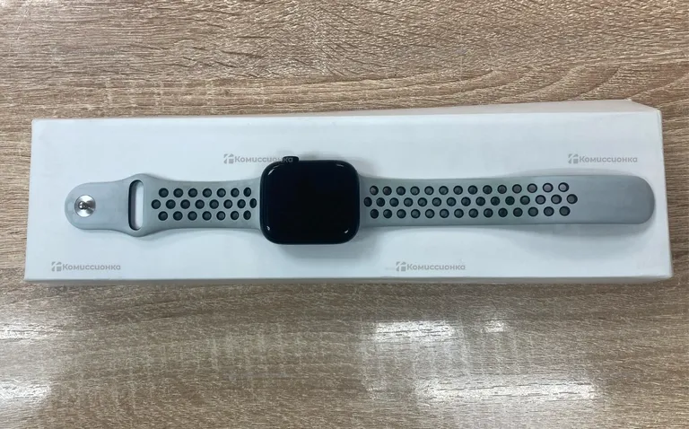 Часы Apple wath  7 45mm