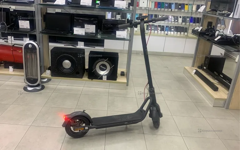 Самокат navee v40