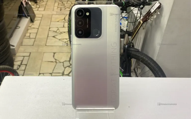 Tecno spark 8C 4/64