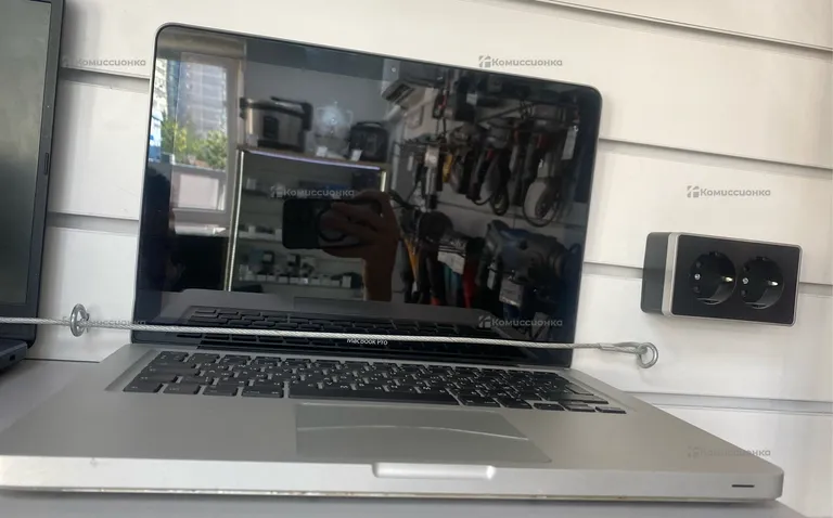 Ноутбук  MakBook Pro 2012