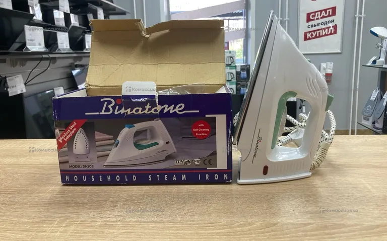 Утюг Binatone