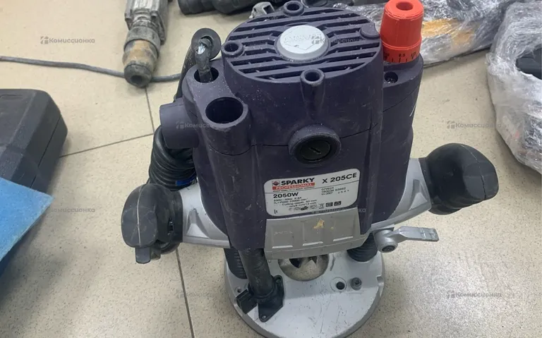 фрейзер sparky x205ce