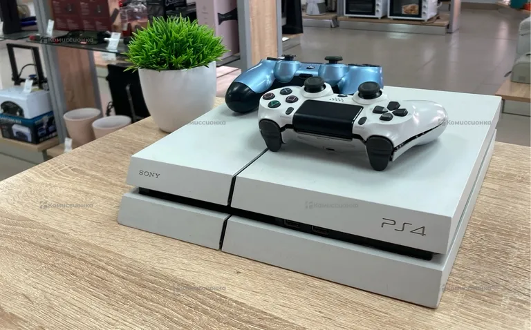 Приставка PlayStation PS 4 500Gb slim