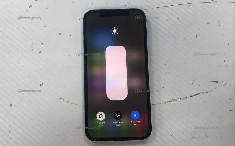 Apple iPhone 12 64 ГБ