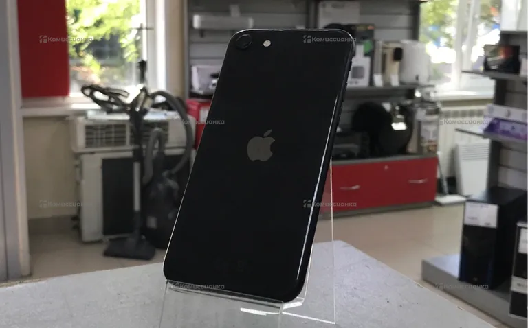 Apple Se 64 2022