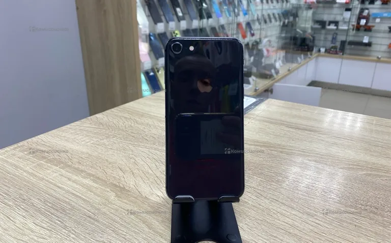 Apple IPhone 8 64Gb