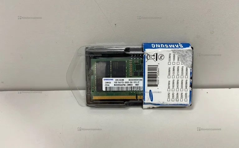 Оперативная память Samsung 16GB DDR5 5600Mhz