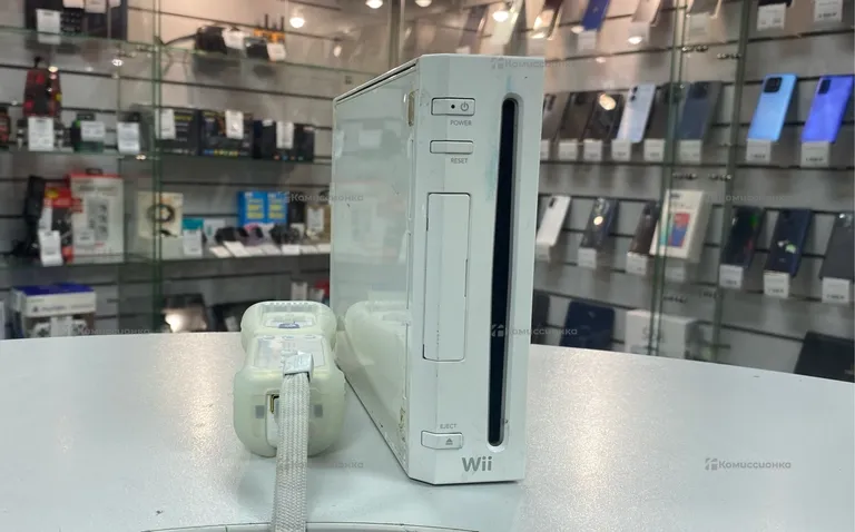 Приставка Nintendo Wii RVL 001