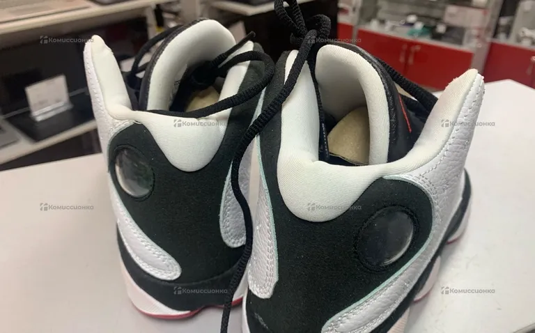 кроссовки Nike