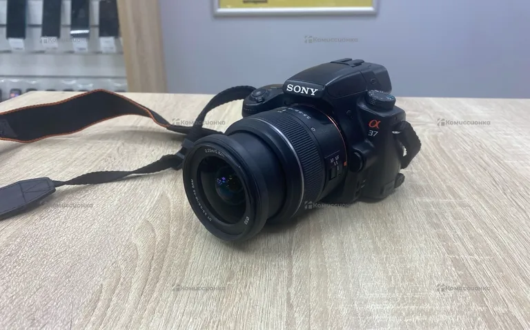 Фотоаппарат  Sony A37 DT18-55mm