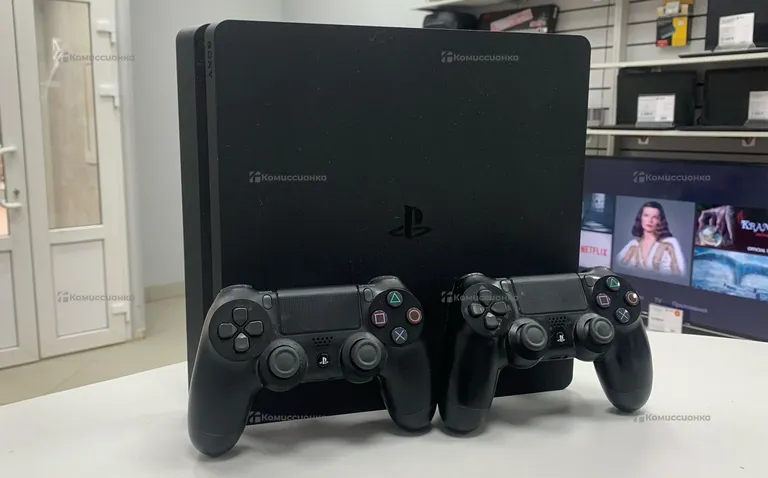 Приставка PS4.  Slim 500gb