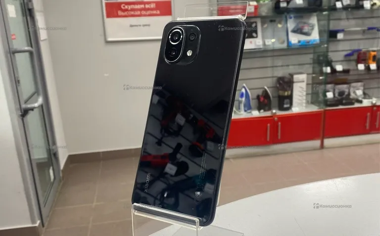 Xiaomi Xiaomi 11 Lite 8/128 ГБ