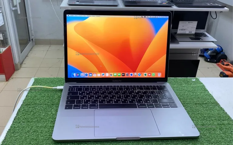Ноутбук MacBook Pro 2017