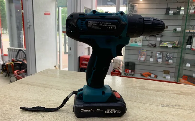 Дрель шуруповерт Makita 24V