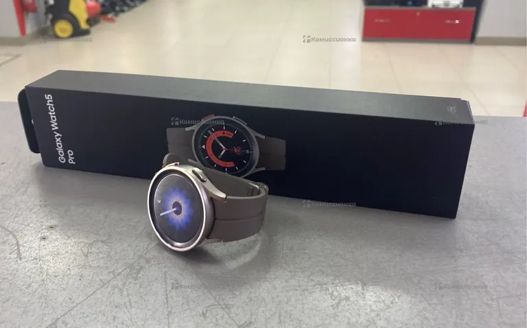 Часы Samsung Galaxy watch 5 Pro