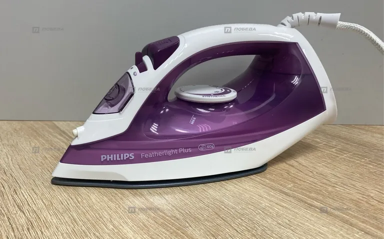 Утюг Philips GC1424