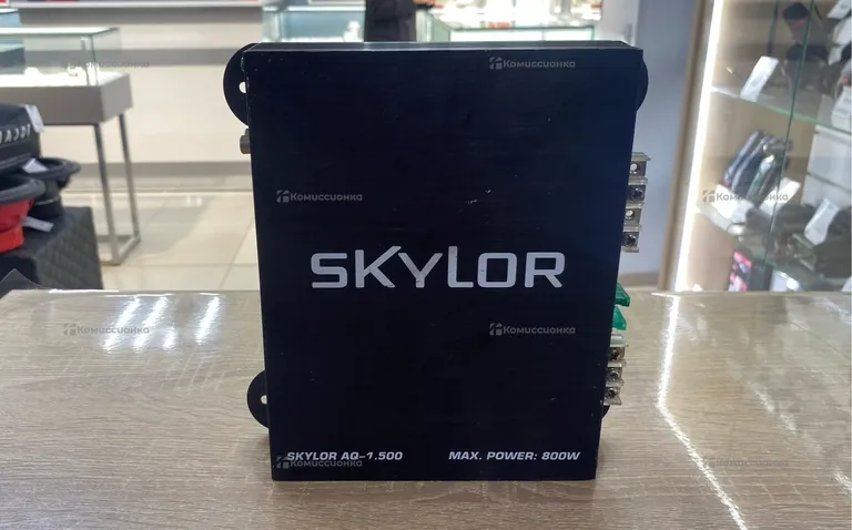 Усилитель  skylit aq-1.500