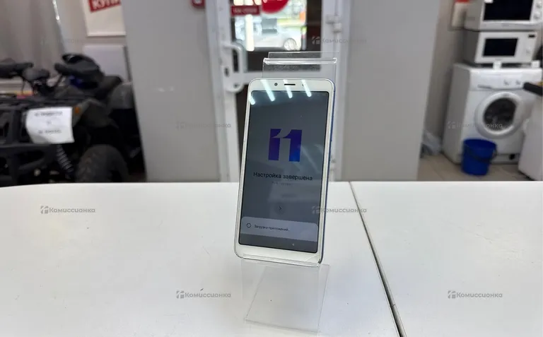 Xiaomi Redmi 6 3/32 ГБ