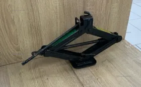 Купить Домкрат 700кг б/у , в Кинель Цена:500рублей