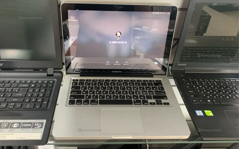 Ноутбук  Mack book pro