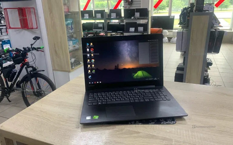 Ноутбук Lenovo