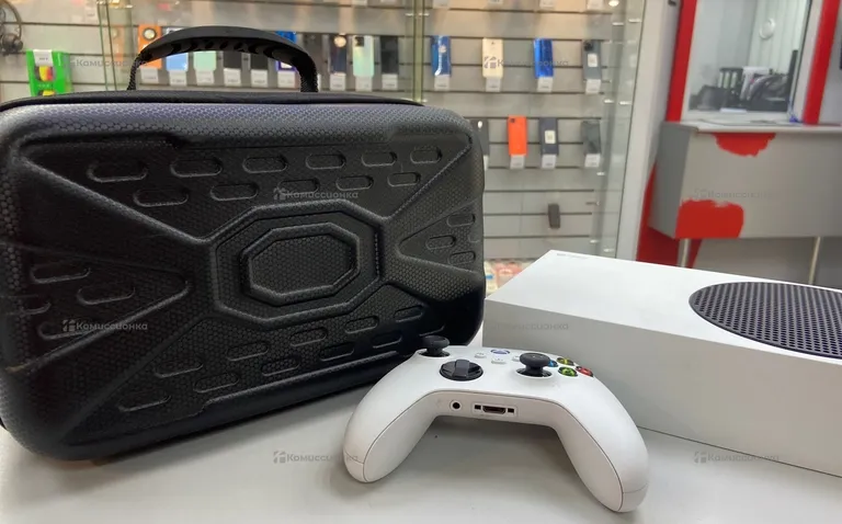 Приставка Xbox Джойстик Xbox series S