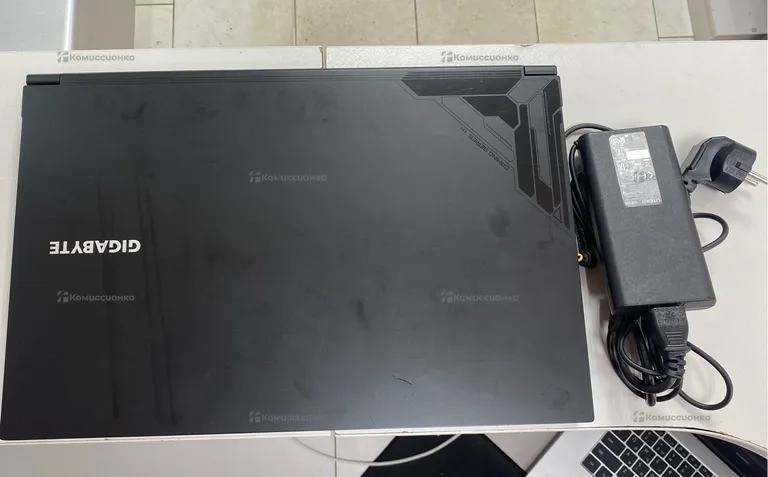 Gigabyte G7 i5-12500H RTX 4050