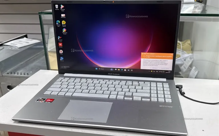 Ноутбук  ASus vivoBook
