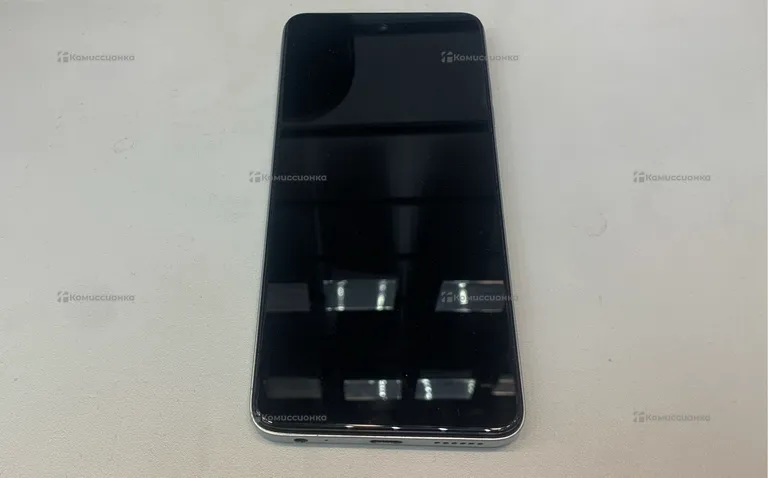 TECNO SPARK 20C 8/128 ГБ