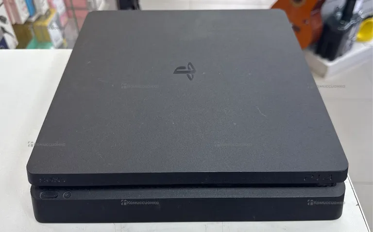 Приставка PS4. slim 500 Gb