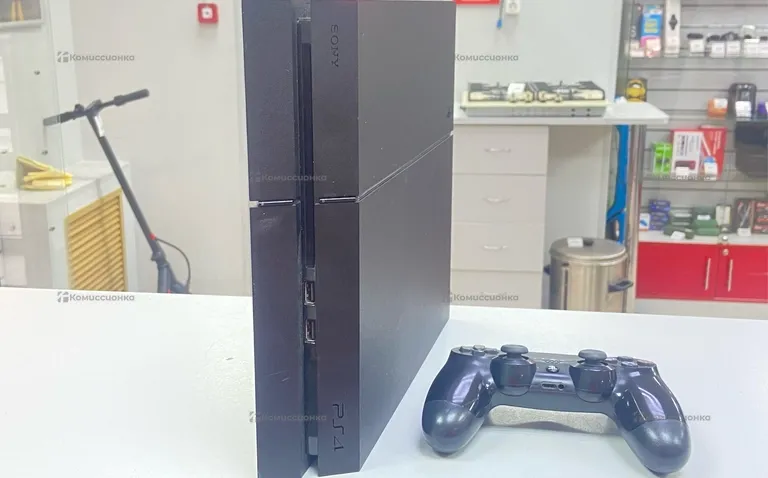 Приставка  PS 4 fat 512 gb