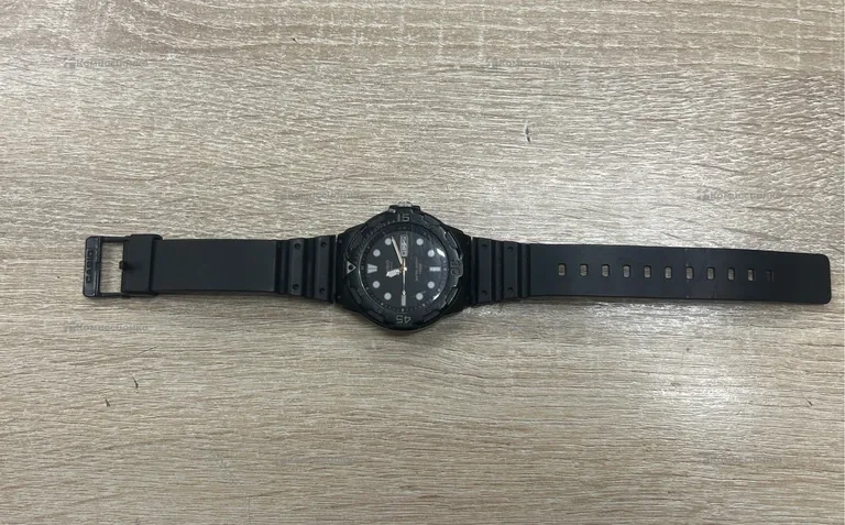 Часы  Casio  MRW-200H