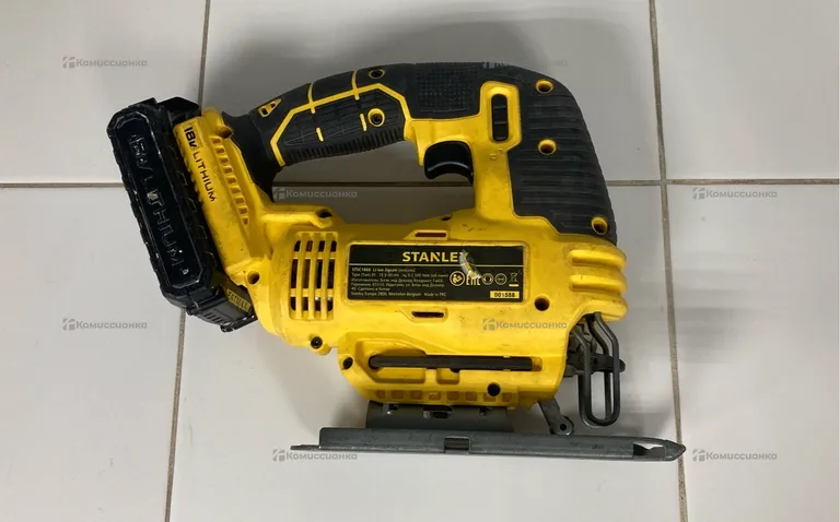 Аккумуляторный лобзик Stanley STSC1860