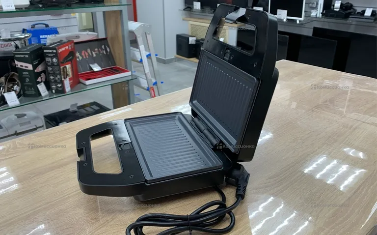 Универсальный пекарь Dexp DMB-B800