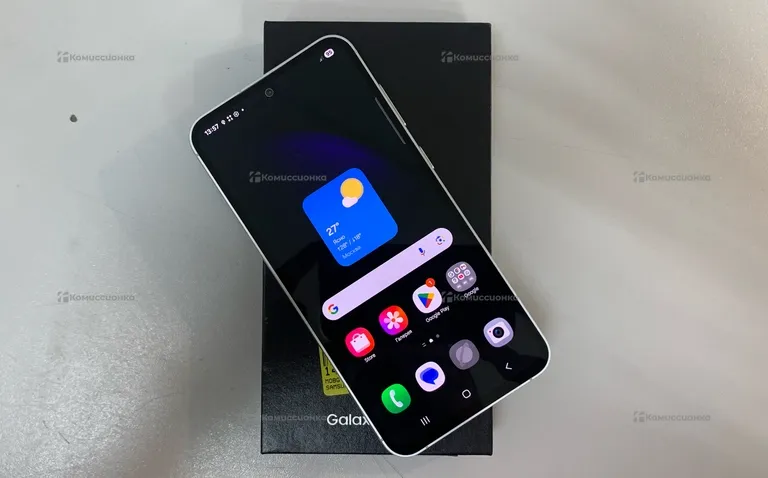 Samsung galaxy s23 FE 8/128