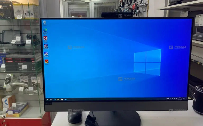 Моноблок Lenovo V530-24ICB AIO