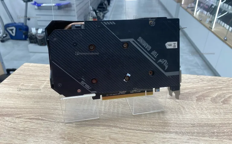 Asus GTX 1660S 6GB