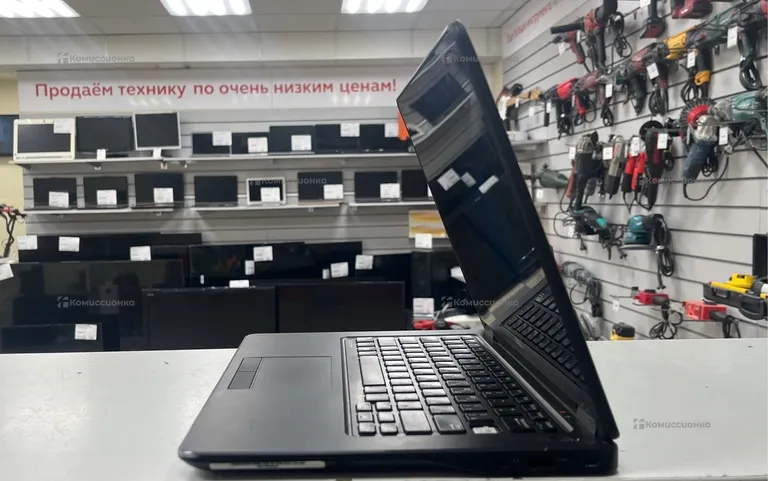 Ноутбук  DELL E7450