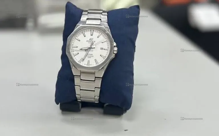 Часы  CASIO EDIFICE