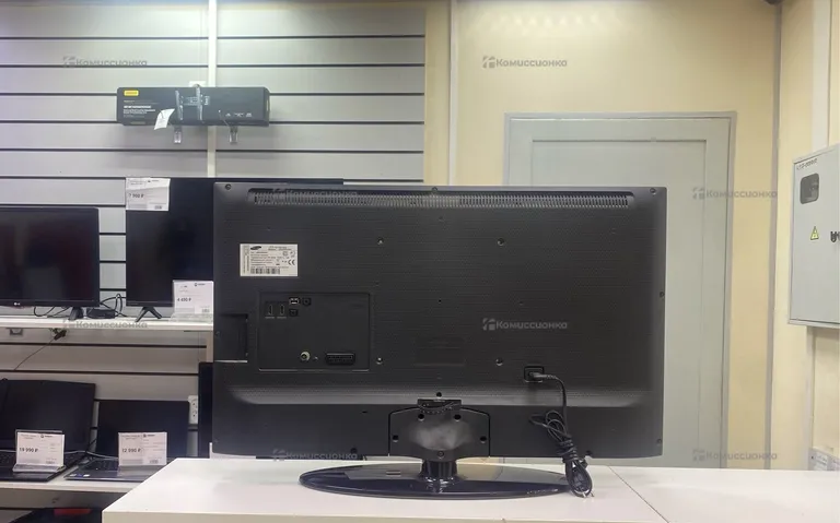 Телевизор Samsung led tv 32 дюйма