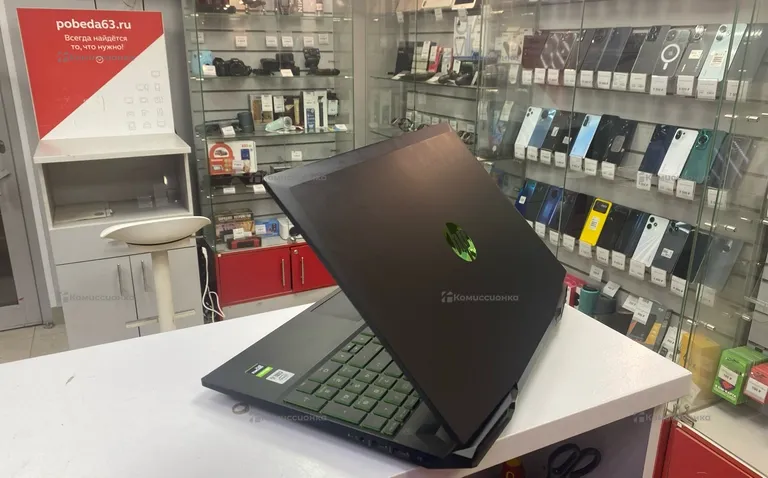 Ноутбук HP 15-dk1036ur