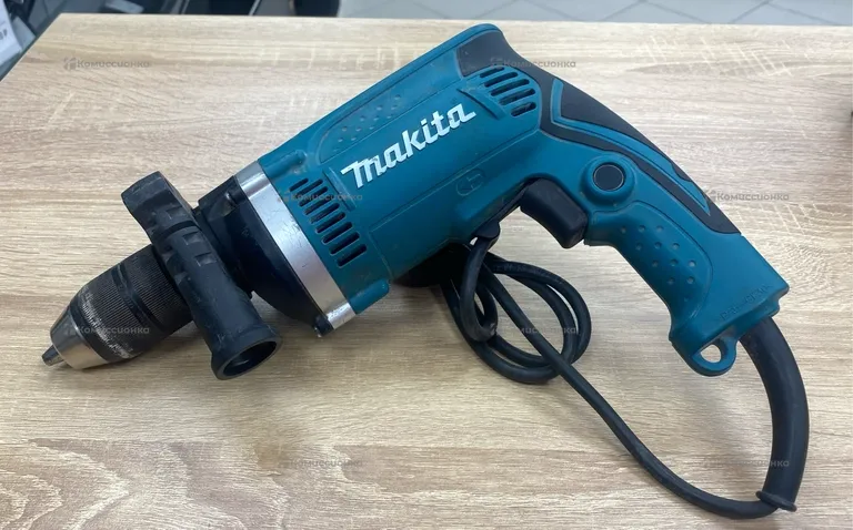 Дрель makita HP1631