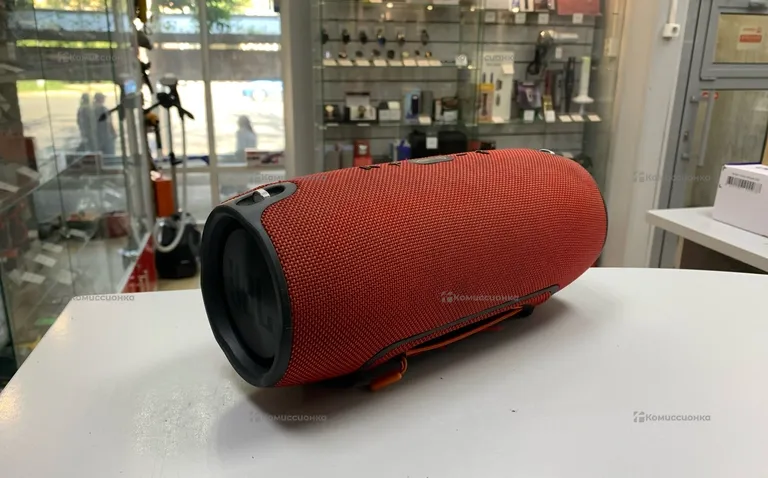 Колонка  JBl Xtreme