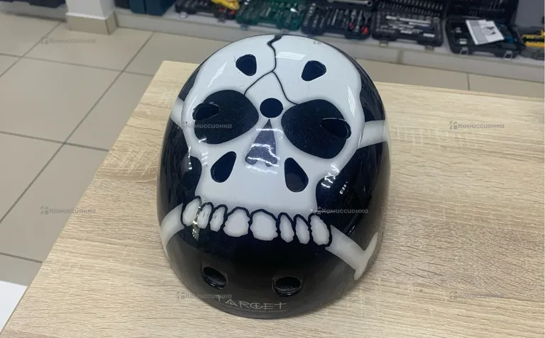 Шлем target