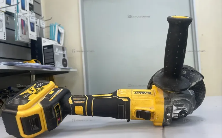Ушм Dewalt DCG407