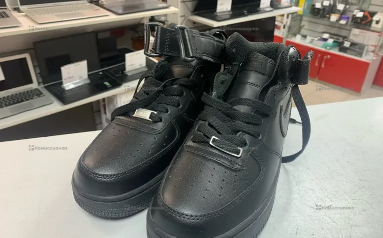 кроссовки Nike air force (41 р-р)