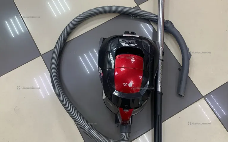 Пылесос  LG VK70602NU (2000W)