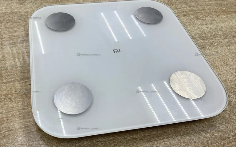 Весы Xiaomi Mi Body Composition Scale 2